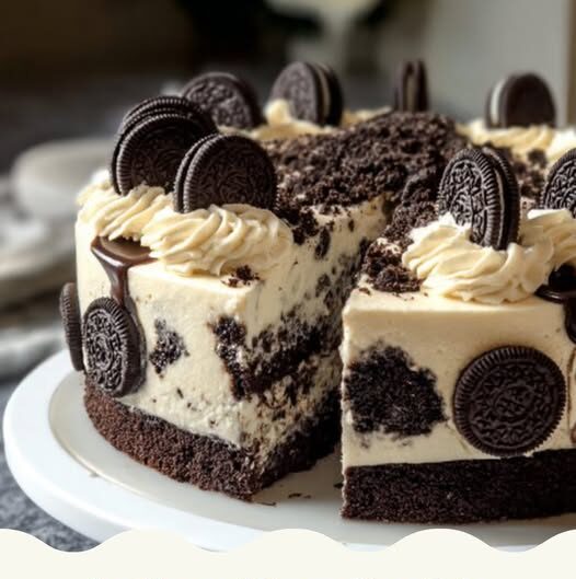 Cookies and Cream Oreo Cake