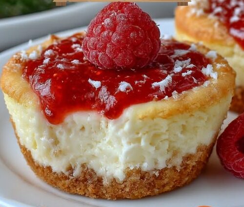 Raspberry Cheesecake Cookie Cups