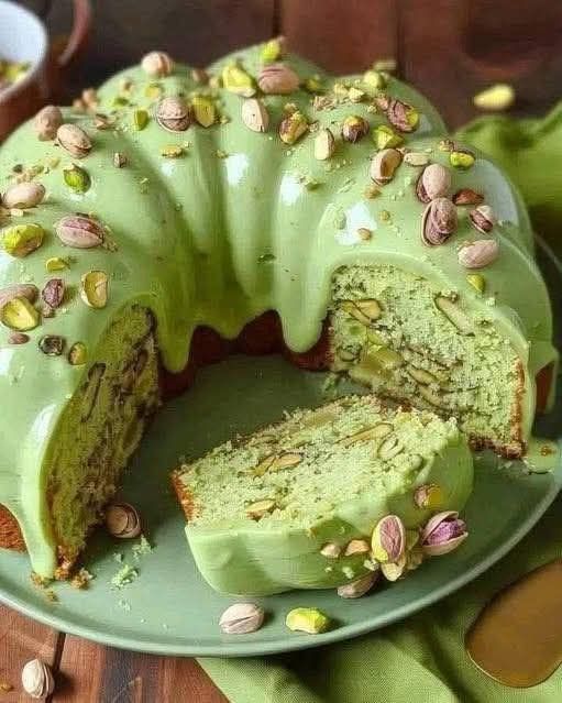 Pistachio Bundt Cake with Creamy Pistachio Glaze